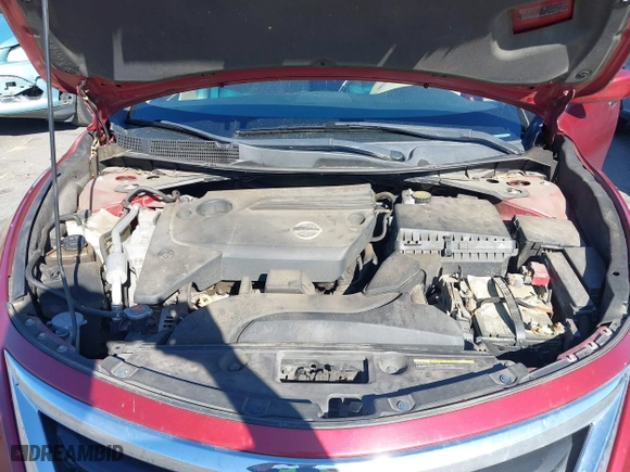 2013 Nissan Altima 2.5 SV with VIN 1N4AL3AP3DN436011, listed as a IAAI auction lot 41864475 with 221,140 mi miles. Bid and sale history available at carsss.com. Image 10.