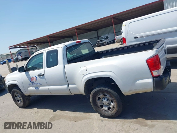 2017 Toyota Tacoma SR z VIN 5TFRX5GN7HX077159, wystawiony jako IAAI lot #42006928 z przebiegiem 92 121 mil mil oraz . Historia ofert i sprzedaży dostępna na DreamBid. Obrazek 13.