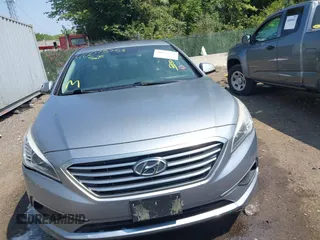 2017 Hyundai Sonata SE with VIN 5NPE24AF6HH529946, listed as a IAAI auction lot 40073758 with 103,669 mi miles and . Bid and sale history available at DreamBid. Image 12.