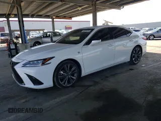 2020 Lexus ES 350 F Sport z VIN 58AGZ1B10LU062421, wystawiony jako Copart lot #50784555 z przebiegiem 81 514 mil mil oraz Szkoda całkowita • Salvage title. Historia ofert i sprzedaży dostępna na DreamBid. Obrazek 1.