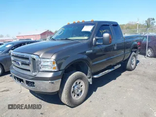 2005 Ford F-250 XL with VIN 1FTSX21595EB51715, listed as a IAAI auction lot 42002335 with 101,833 mi miles and . Bid and sale history available at DreamBid. Image 18.