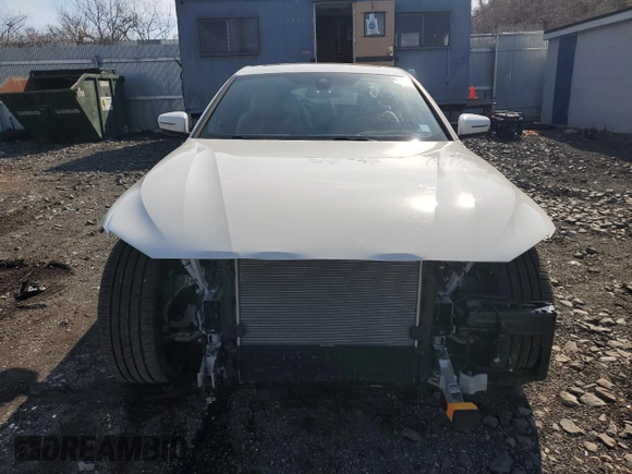 2024 BMW i4 xDrive40 z VIN WBY83FB06RFS94880, wystawiony jako Copart lot #45084805 z przebiegiem 7 053 mil mil oraz Szkoda całkowita • Salvage title. Historia ofert i sprzedaży dostępna na DreamBid. Obrazek 5.