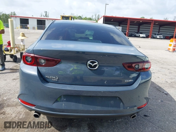 2024 Mazda 3 S Carbon Edition with VIN 3MZBPBCM2RM403824, listed as a IAAI auction lot 42612315 with 8,261 mi miles and . Bid and sale history available at DreamBid. Image 17.