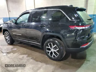 2024 Jeep Grand Cherokee Limited z VIN 1C4RJHBG7RC166637, wystawiony jako Copart lot #47557925 z przebiegiem 5 551 mil mil oraz Szkoda całkowita • Salvage title. Historia ofert i sprzedaży dostępna na DreamBid. Obrazek 2.