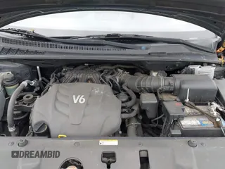 2012 Kia Sedona LX with VIN KNDMG4C78C6502141, listed as a IAAI auction lot 41725800 with 153,789 mi miles and . Bid and sale history available at carsss.com. Image 10.