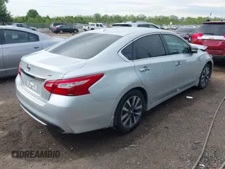 2017 Nissan Altima SV with VIN 1N4AL3AP6HC261285, listed as a IAAI auction lot 42230150 with 126,537 mi miles and . Bid and sale history available at DreamBid. Image 4.