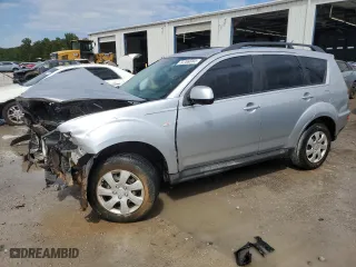 2011 Mitsubishi Outlander ES with VIN JA4AS2AWXBU024762, listed as a Copart auction lot 70789584 with 145,203 mi miles and Salvage Title. Bid and sale history available at carsss.com. Image 1.