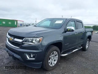 2017 Chevrolet Colorado 2WD LT z VIN 1GCGSCEN1H1227072, wystawiony jako IAAI lot #42247224 z przebiegiem 79 541 mil mil oraz . Historia ofert i sprzedaży dostępna na DreamBid. Obrazek 17.
