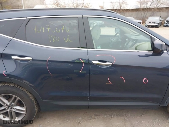 2017 Hyundai Santa Fe Sport 2.4L with VIN 5NMZUDLB5HH034575, listed as a IAAI auction lot 40970070 with NaN miles. Bid and sale history available at carsss.com. Image 13.