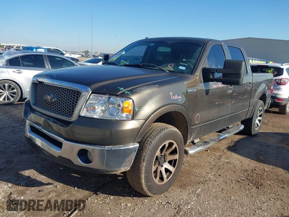 2008 Ford F-150 XLT z VIN 1FTPW12V18KB96106, wystawiony jako IAAI lot #41661206 z przebiegiem 251 729 mil mil oraz . Historia ofert i sprzedaży dostępna na DreamBid. Obrazek 19.