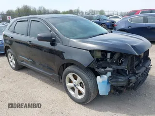 2020 Ford Edge SE z VIN 2FMPK4G9XLBB60857, wystawiony jako IAAI lot #42136389 z przebiegiem 64 954 mil mil oraz . Historia ofert i sprzedaży dostępna na DreamBid. Obrazek 1.