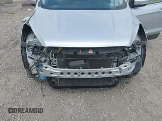 2017 Ford Escape Titanium with VIN 1FMCU9JD0HUE42509, listed as a IAAI auction lot 42079984 with 1 mi miles. Bid and sale history available at carsss.com. Image 6.