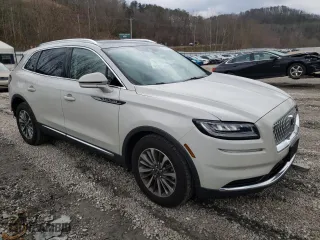 2021 Lincoln Nautilus Reserve with VIN 2LMPJ8K93MBL09391, listed as a Copart auction lot 78913983 with 24,604 mi miles. Bid and sale history available at carsss.com. Image 4.