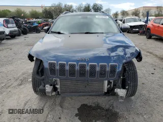 2019 Jeep Cherokee Trailhawk с VIN 1C4PJMBX7KD441911, выставлен на аукционе Copart как лот 53752285 с пробегом 82 110 миль миль и Списание • Salvage title. История ставок и продаж доступна на DreamBid. Изображение 5.