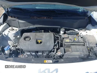 2023 Kia Seltos S z VIN KNDEUCAAXP7394658, wystawiony jako IAAI lot #42051398 z przebiegiem 68 256 mil mil oraz . Historia ofert i sprzedaży dostępna na DreamBid. Obrazek 10.