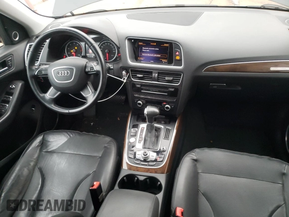 2017 Audi Q5 Premium Plus z VIN WA1L2AFP5HA030211, wystawiony jako Copart lot #46782525 z przebiegiem 139 496 mil mil oraz Szkoda całkowita • Salvage title. Historia ofert i sprzedaży dostępna na DreamBid. Obrazek 8.