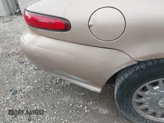 1996 Mercury Sable LS z VIN 1MELM53S1TG638988, wystawiony jako IAAI lot #42523616 z przebiegiem 87 087 mil mil oraz . Historia ofert i sprzedaży dostępna na DreamBid. Obrazek 12.