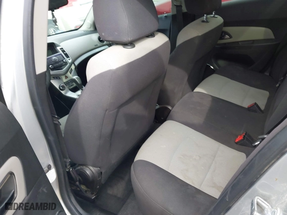 2013 Chevrolet Cruze LS with VIN 1G1PA5SH2D7243942, listed as a IAAI auction lot 41651301 with 147,151 mi miles. Bid and sale history available at carsss.com. Image 8.