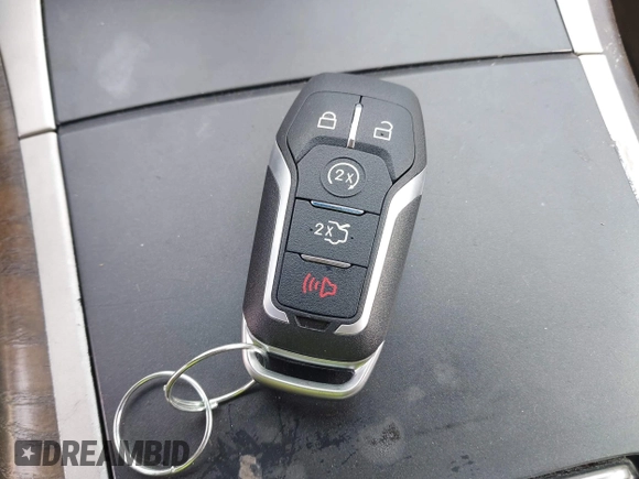 2016 Lincoln MKX Select with VIN 2LMPJ6KR7GBL59266, listed as a IAAI auction lot 42044990 with 131,233 mi miles. Bid and sale history available at carsss.com. Image 11.