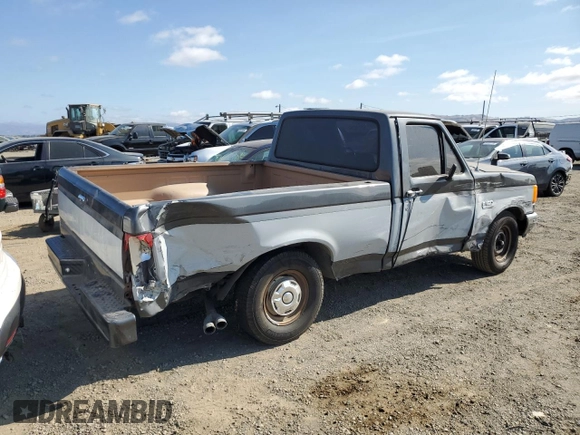 1988 Ford F-150 with VIN 1FTDF15Y3JPB49810, listed as a Copart auction lot 68766294 with 67,315 mi miles and Salvage Title. Bid and sale history available at carsss.com. Image 3.