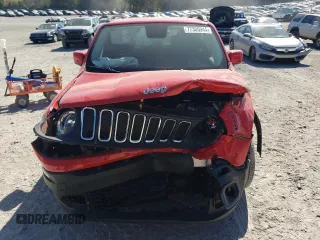 2015 Jeep Renegade Latitude with VIN ZACCJABH0FPB63177, listed as a Copart auction lot 77306944 with 92,026 mi miles and Salvage Title. Bid and sale history available at carsss.com. Image 5.