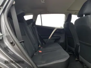 2013 Toyota RAV4 XLE z VIN 2T3RFREV2DW014868, wystawiony jako Copart lot #62526435 z przebiegiem 245 920 mil mil oraz Szkoda całkowita • Salvage title. Historia ofert i sprzedaży dostępna na DreamBid. Obrazek 11.