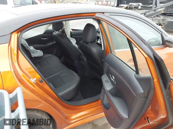 2025 Nissan Sentra SR with VIN 3N1AB8DV1SY278758, listed as a IAAI auction lot 42121523 with 2,866 mi miles and . Bid and sale history available at DreamBid. Image 8.