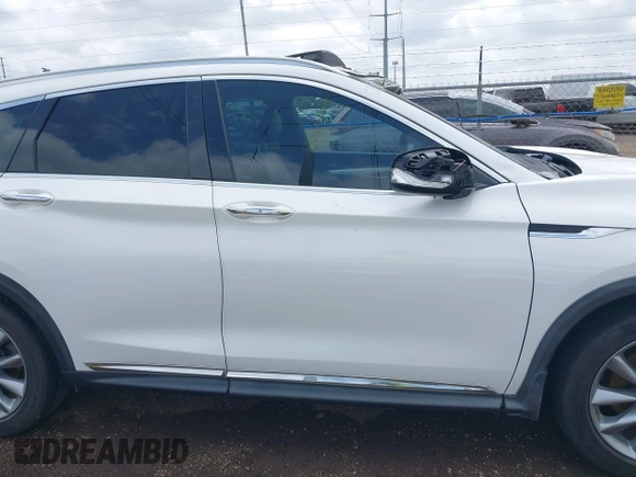 2019 Infiniti QX50 Luxe с VIN 3PCAJ5M11KF145988, выставлен на аукционе IAAI как лот 42116325 с пробегом 70 140 миль миль и . История ставок и продаж доступна на DreamBid. Изображение 13.