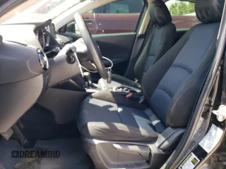2016 Scion iA z VIN 3MYDLBZV8GY129477, wystawiony jako Copart lot #65612833 z przebiegiem 72 741 mil mil oraz . Historia ofert i sprzedaży dostępna na DreamBid. Obrazek 7.