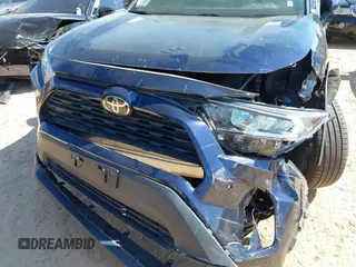 2019 Toyota RAV4 XLE Premium with VIN 2T3A1RFV4KW078806, listed as a IAAI auction lot 41877504 with 99,017 mi miles. Bid and sale history available at carsss.com. Image 6.