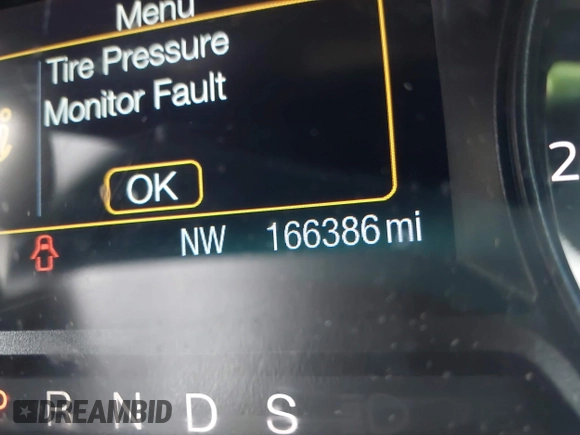 2016 Ford Explorer с VIN 1FM5K7B87GGC38548, выставлен на аукционе IAAI как лот 41869776 с пробегом 166 386 миль миль и . История ставок и продаж доступна на DreamBid. Изображение 15.