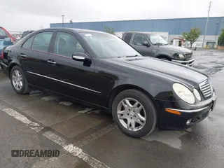 2004 Mercedes-Benz E 320 z VIN WDBUF65J74A390968, wystawiony jako IAAI lot #41603669 z przebiegiem 159 385 mil mil oraz . Historia ofert i sprzedaży dostępna na DreamBid. Obrazek 1.