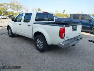 2016 Nissan Frontier SV with VIN 1N6AD0EV4GN795237, listed as a IAAI auction lot 41314288 with 169,396 mi miles. Bid and sale history available at carsss.com. Image 3.