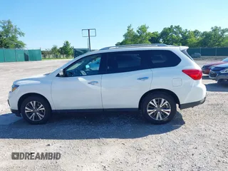 2018 Nissan Pathfinder Platinum with VIN 5N1DR2MM8JC661481, listed as a IAAI auction lot 42651882 with 83,591 mi miles and . Bid and sale history available at DreamBid. Image 14.