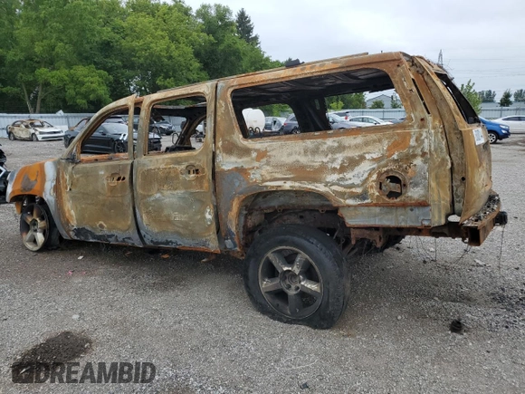 2008 Chevrolet Suburban LTZ with VIN 3GNFK16398G112287, listed as a Copart auction lot 68000144 with 0 mi miles and Non Repairable. Bid and sale history available at carsss.com. Image 2.