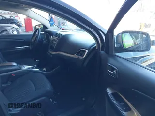 2014 Dodge Journey SXT z VIN 3C4PDDBG5ET212018, wystawiony jako IAAI lot #41737808 z przebiegiem 109 847 mil mil oraz . Historia ofert i sprzedaży dostępna na DreamBid. Obrazek 5.