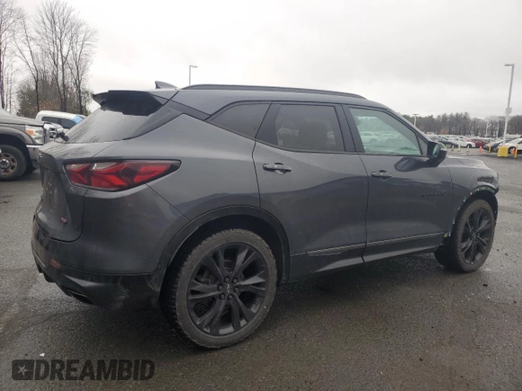 2021 Chevrolet Blazer RS z VIN 3GNKBKRS2MS585009, wystawiony jako Copart lot #48954695 z przebiegiem 90 228 mil mil oraz Szkoda całkowita • Salvage title. Historia ofert i sprzedaży dostępna na DreamBid. Obrazek 3.