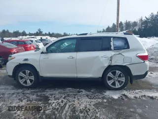 2011 Toyota Highlander Limited with VIN 5TDDK3EH5BS083808, listed as a IAAI auction lot 41559005 with 232,785 mi miles and . Bid and sale history available at DreamBid. Image 14.