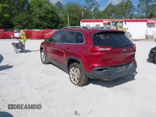 2017 Jeep Cherokee Latitude with VIN 1C4PJLCS6HW604607, listed as a IAAI auction lot 42026228 with 164,934 mi miles and . Bid and sale history available at carsss.com. Image 3.