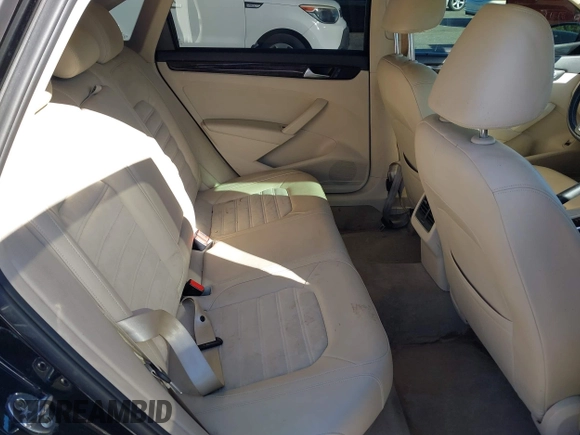2015 Volkswagen Passat 2.0L TDI SEL Premium with VIN 1VWCV7A31FC053259, listed as a IAAI auction lot 41397357 with 157,842 mi miles. Bid and sale history available at carsss.com. Image 8.