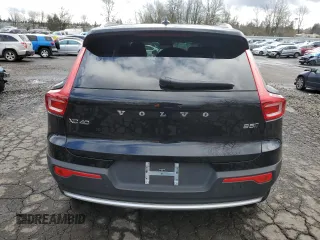 2025 Volvo XC40 Plus Bright Theme с VIN YV4L12UE4S2491995, выставлен на аукционе Copart как лот 45732865 с пробегом Не указан миль и Чистый • Clean title. История ставок и продаж доступна на DreamBid. Изображение 6.