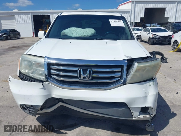 2014 Honda Pilot EX-L with VIN 5FNYF3H75EB015607, listed as a IAAI auction lot 41935074 with 110,713 mi miles and . Bid and sale history available at carsss.com. Image 12.