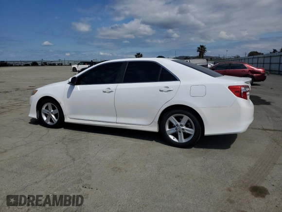 2014 Toyota Camry L with VIN 4T1BF1FKXEU342105, listed as a Copart auction lot 53660775 with 87,685 mi miles and Salvage Title. Bid and sale history available at carsss.com. Image 2.