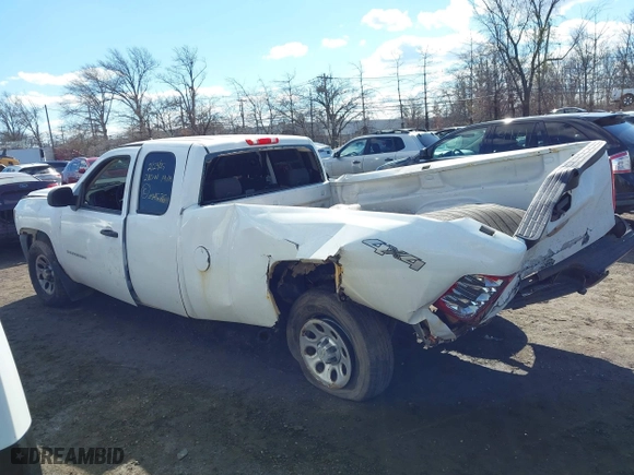 2011 Chevrolet Silverado 1500 Work Truck with VIN 1GCRKPE03BZ421275, listed as a IAAI auction lot 41688168 with 68,289 mi miles. Bid and sale history available at carsss.com. Image 14.