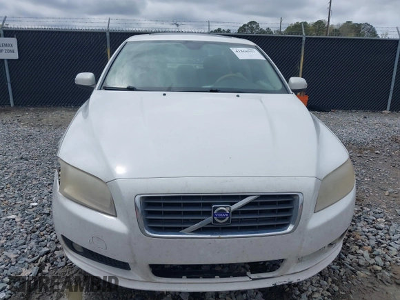 2008 Volvo S80 3.2L with VIN YV1AS982781059118, listed as a IAAI auction lot 41868957 with 185,529 mi miles. Bid and sale history available at carsss.com. Image 15.