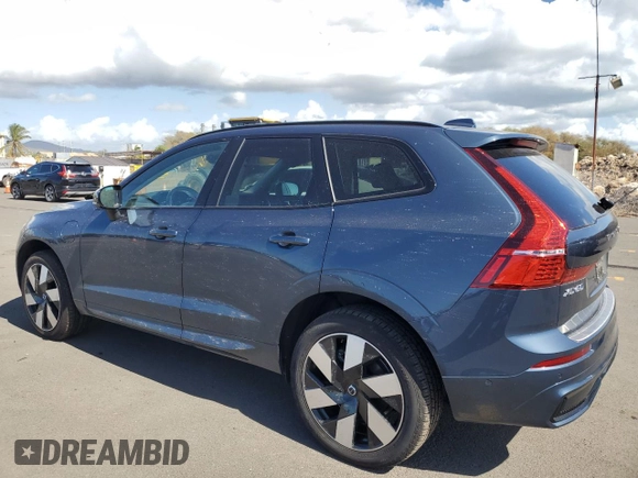 2024 Volvo XC60 Recharge Plug-In Hybrid Plus Dark Theme with VIN YV4H60DL7R1890796, listed as a Copart auction lot 89396905 with 1,157 mi miles and Salvage Title. Bid and sale history available at carsss.com. Image 2.