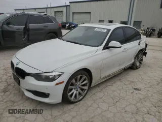 2015 BMW 3 Series 320i xDrive with VIN WBA3C3G59FNT52946, listed as a Copart auction lot 45638255 with 0 mi miles and Salvage Title. Bid and sale history available at carsss.com. Image 1.