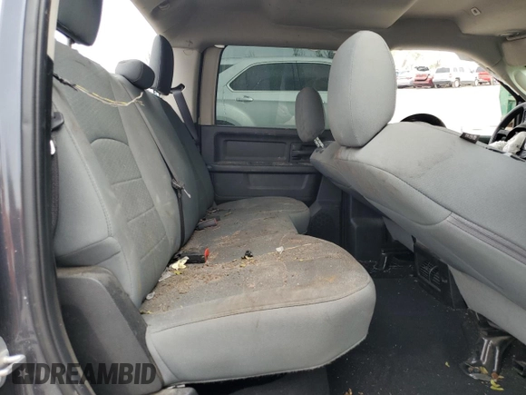 2018 Ram 1500 Express z VIN 1C6RR6KT9JS314881, wystawiony jako Copart lot #43798115 z przebiegiem Nie podano mil oraz Szkoda całkowita • Salvage title. Historia ofert i sprzedaży dostępna na DreamBid. Obrazek 11.