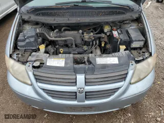 2005 Dodge Caravan SXT with VIN 2D4GP44L65R137675, listed as a Copart auction lot 53655995 with 120,922 mi miles and Clean Title. Bid and sale history available at carsss.com. Image 12.