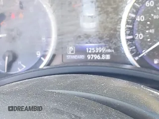 2015 Infiniti Q50 Premium z VIN JN1BV7AR0FM403268, wystawiony jako IAAI lot #41994978 z przebiegiem 125 399 mil mil oraz . Historia ofert i sprzedaży dostępna na DreamBid. Obrazek 15.